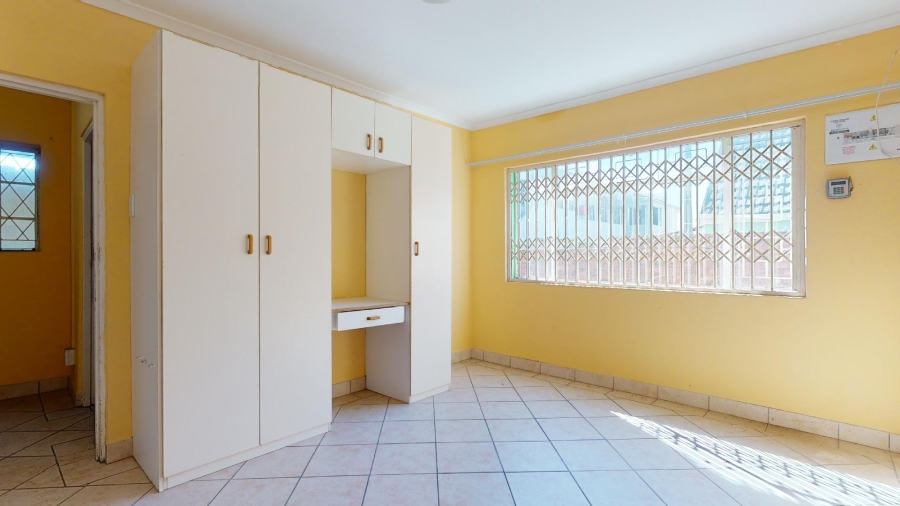 6 Bedroom Property for Sale in North End Eastern Cape